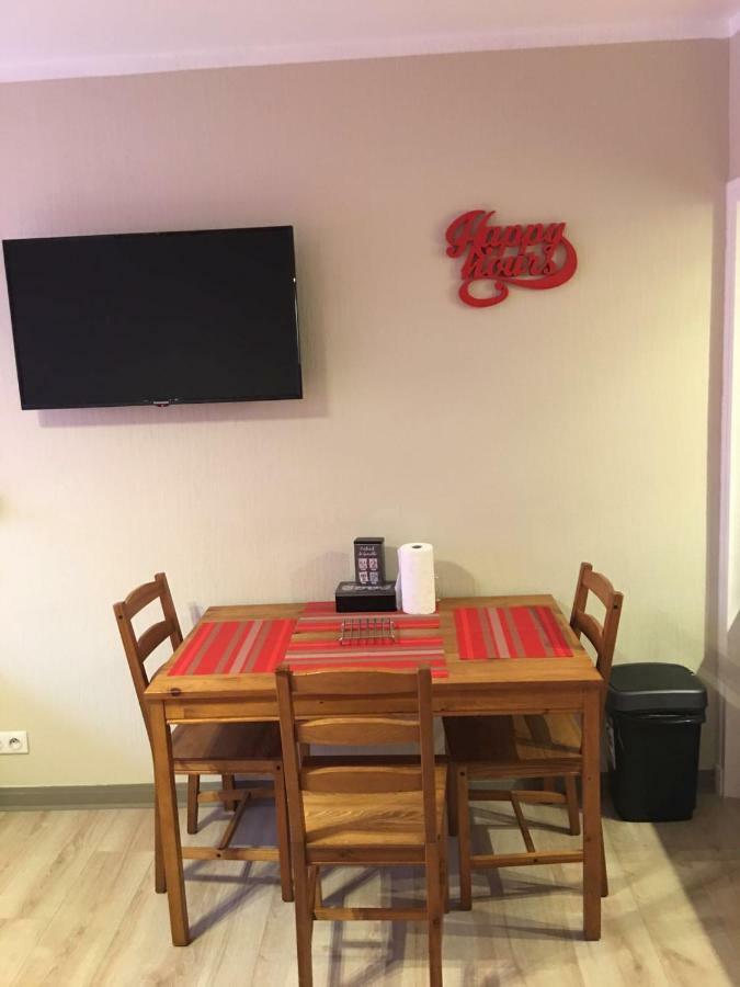 Appartements Boulevard des Pyrénées Pau Esterno foto