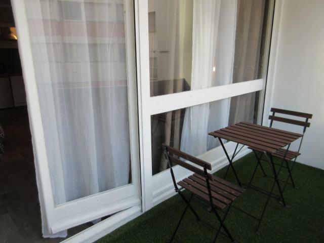 Appartements Boulevard des Pyrénées Pau Esterno foto