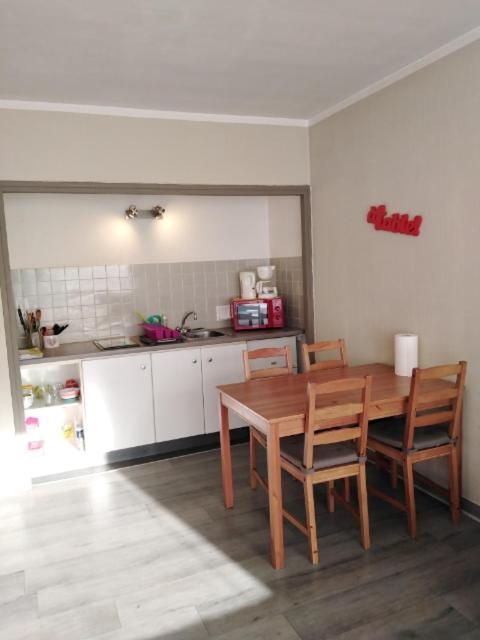 Appartements Boulevard des Pyrénées Pau Esterno foto